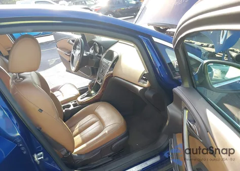 2014 Buick Verano Leather Group z USA, uszkodzony, nr VIN 1G4PS5SK8E4154469